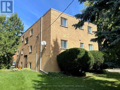 534 Dundas Street E, Whitby (Downtown Whitby), ON - Outdoor