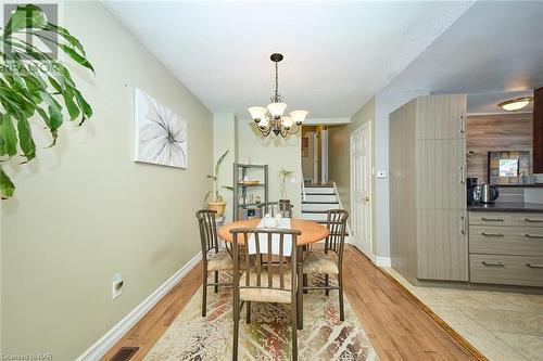 Separate dining room - 86 Green Maple Drive, St. Catharines, ON - Indoor Photo Showing Dining Room