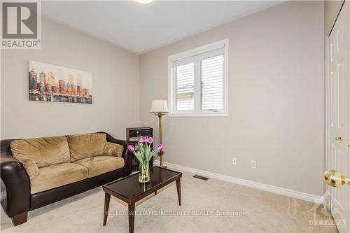 48 Maricona Way, Ottawa, ON - Indoor Photo Showing Living Room