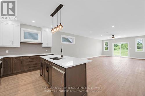 86 Duncan Street, Centre Hastings, ON - Indoor Photo Showing Kitchen With Double Sink