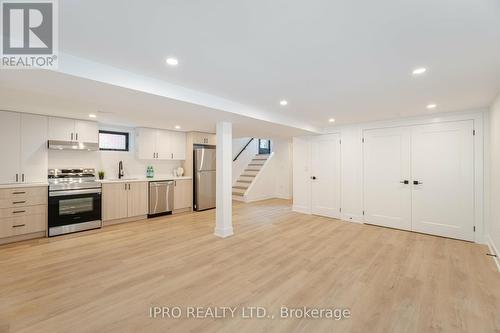 5 Rowse Crescent, Toronto, ON - Indoor