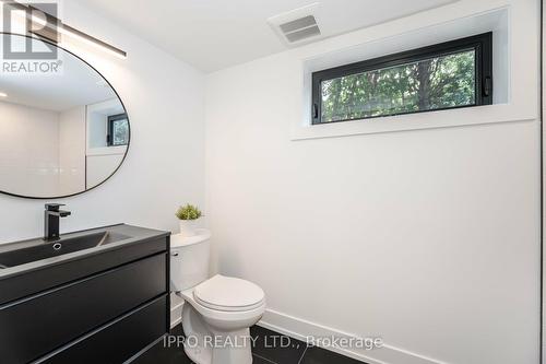 5 Rowse Crescent, Toronto, ON - Indoor Photo Showing Bathroom