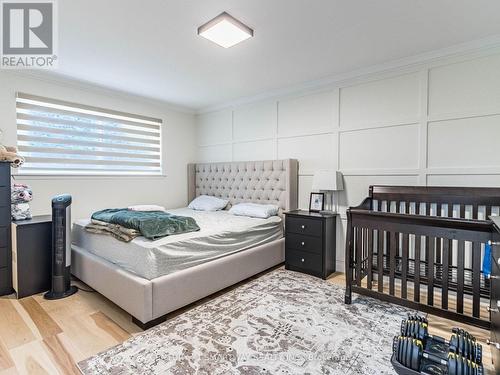 40 Devonshire Drive, Brampton, ON - Indoor Photo Showing Bedroom