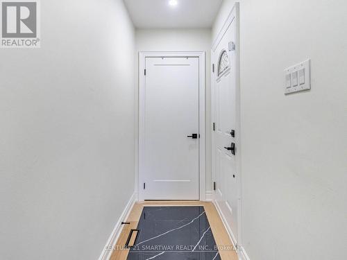 40 Devonshire Drive, Brampton, ON - Indoor Photo Showing Other Room