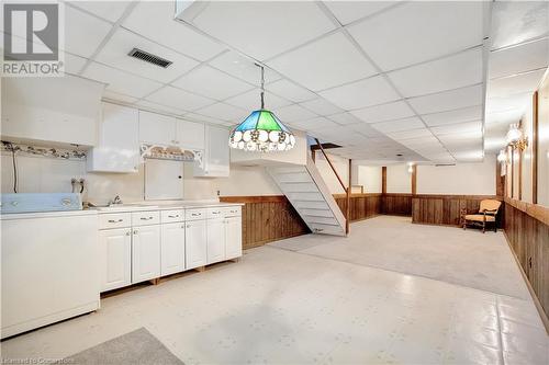 3770 Huntington Avenue, Windsor, ON - Indoor Photo Showing Laundry Room