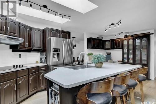 3113 Grant Road, Regina, SK - Indoor Photo Showing Kitchen With Double Sink