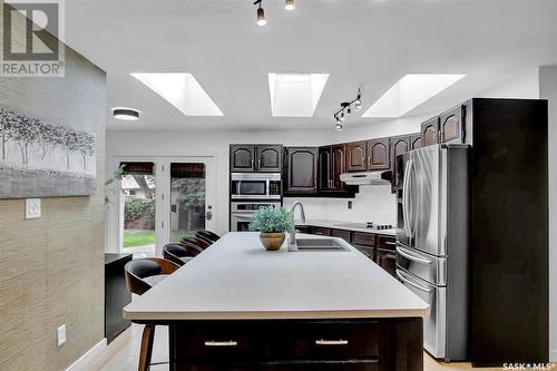 3113 Grant Road, Regina, SK - Indoor Photo Showing Kitchen With Double Sink