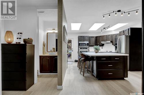 3113 Grant Road, Regina, SK - Indoor Photo Showing Kitchen