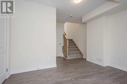 34 - 470 Linden Drive, Cambridge, ON - Indoor Photo Showing Other Room