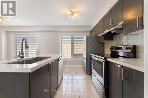 34 - 470 Linden Drive, Cambridge, ON - Indoor Photo Showing Kitchen With Stainless Steel Kitchen With Double Sink With Upgraded Kitchen