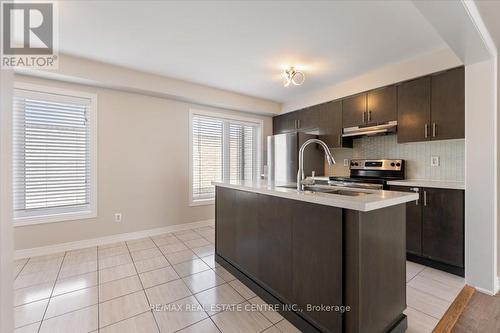 34 - 470 Linden Drive, Cambridge, ON - Indoor Photo Showing Kitchen