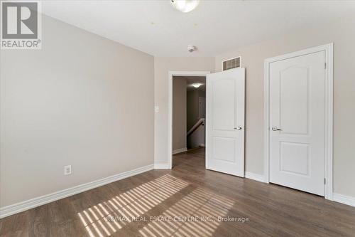 34 - 470 Linden Drive, Cambridge, ON - Indoor Photo Showing Other Room