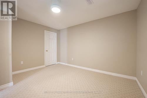 29 Melville Court, Oro-Medonte, ON - Indoor Photo Showing Other Room