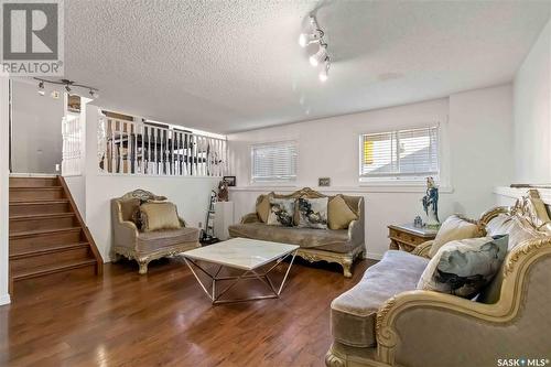 459 Nemeiben Road, Saskatoon, SK - Indoor Photo Showing Living Room