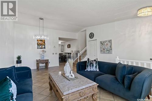 459 Nemeiben Road, Saskatoon, SK - Indoor Photo Showing Living Room