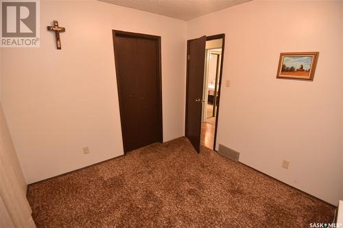 806 6Th Street W, Nipawin, SK - Indoor Photo Showing Other Room