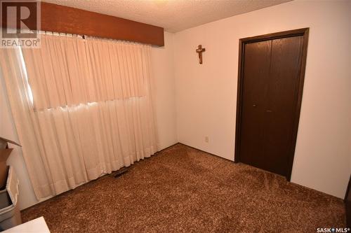 806 6Th Street W, Nipawin, SK - Indoor Photo Showing Other Room