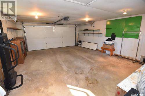 806 6Th Street W, Nipawin, SK - Indoor Photo Showing Garage