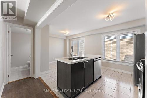 34 - 470 Linden Drive, Cambridge, ON - Indoor Photo Showing Kitchen With Double Sink