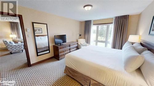 Primary bedroom - 1235 Deerhurst - Greens Drive Unit# 31-101, Huntsville, ON 