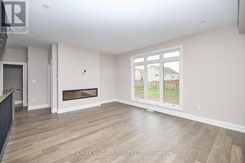 2788 Canadiana Court, Fort Erie, ON - Indoor With Fireplace