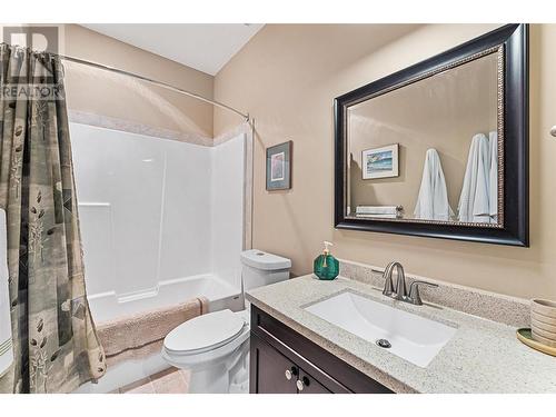 2532 Tuscany Drive, West Kelowna, BC - Indoor Photo Showing Bathroom