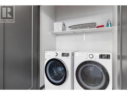 591 Moody Crescent, Vernon, BC - Indoor Photo Showing Laundry Room