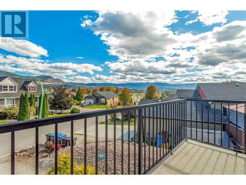 302 Arab Road, Kelowna, BC - Outdoor With View