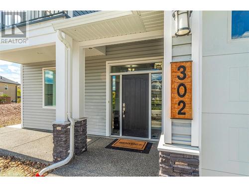 302 Arab Road, Kelowna, BC - Outdoor