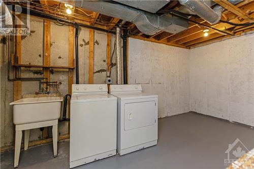 402 Montfort Street Unit#4, Ottawa, ON - Indoor Photo Showing Basement