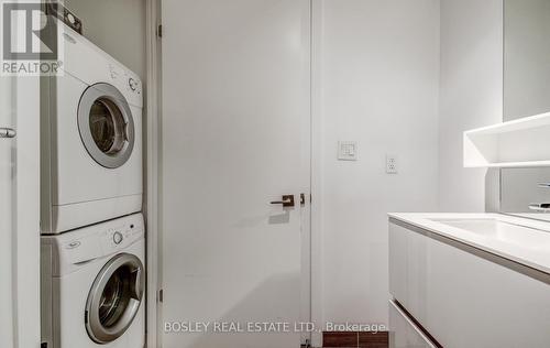 401 - 109 Wolseley Street, Toronto, ON - Indoor Photo Showing Laundry Room