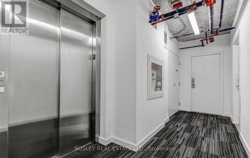 401 - 109 Wolseley Street, Toronto, ON - Indoor Photo Showing Other Room