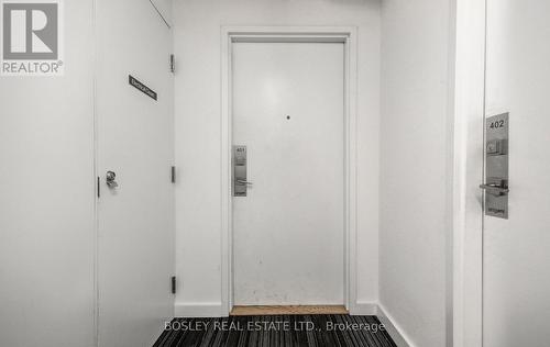 401 - 109 Wolseley Street, Toronto, ON - Indoor Photo Showing Other Room