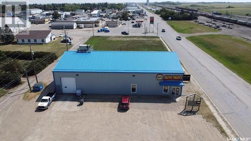 210 1St Avenue W, Watrous, SK 