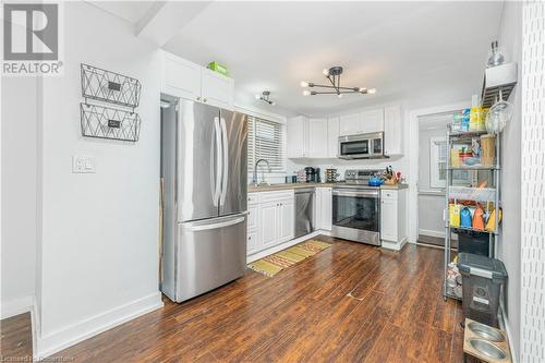 10 Kirk Street, St. Catharines, ON - Indoor Photo Showing Kitchen