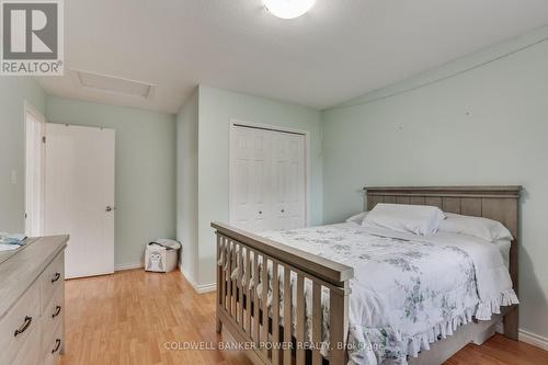 9 Ponds Edge Court, London, ON - Indoor Photo Showing Bedroom