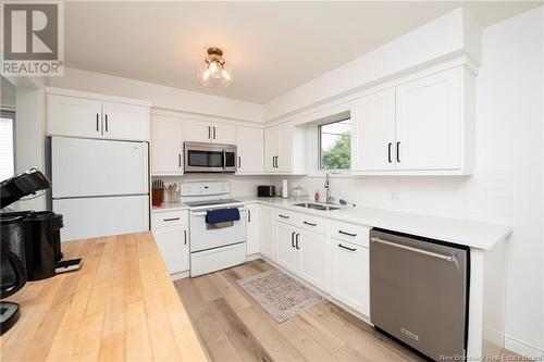 28 Galaxy Drive, Moncton, NB - Indoor Photo Showing Kitchen With Double Sink