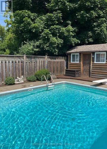 139 Elgin Drive, Brampton, ON - Outdoor With In Ground Pool With Backyard