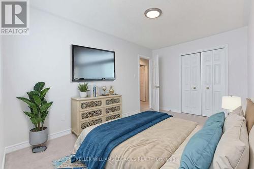 2475 Old Brompton Way, Oakville, ON - Indoor Photo Showing Bedroom