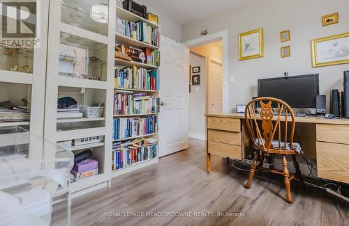 34 Clayburn Avenue, St. Catharines, ON - Indoor Photo Showing Office