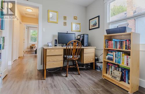 34 Clayburn Avenue, St. Catharines, ON - Indoor Photo Showing Office