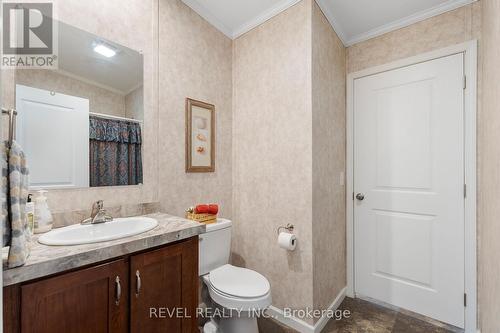 323 - 23 Four Mile Creek Road, Niagara-On-The-Lake, ON - Indoor Photo Showing Bathroom