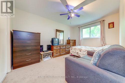 98 Berner Trail, Toronto, ON - Indoor Photo Showing Bedroom