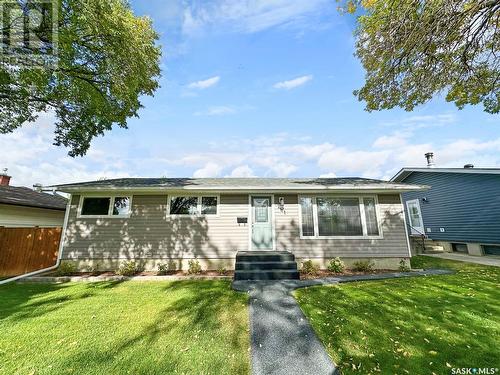 261 Conlin Drive, Swift Current, SK - Outdoor