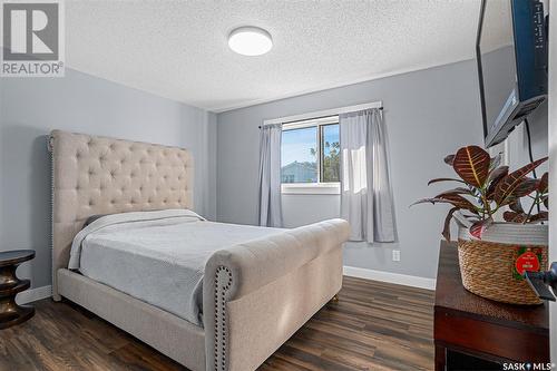 315 Wedge Road, Saskatoon, SK - Indoor Photo Showing Bedroom