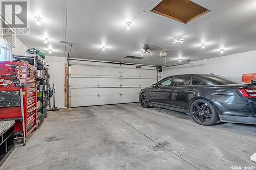 315 Wedge Road, Saskatoon, SK - Indoor Photo Showing Garage