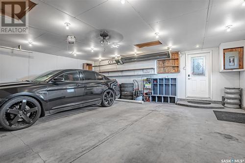 315 Wedge Road, Saskatoon, SK - Indoor Photo Showing Garage