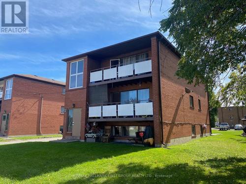 129 Cedar Street, Whitby (Downtown Whitby), ON - Outdoor