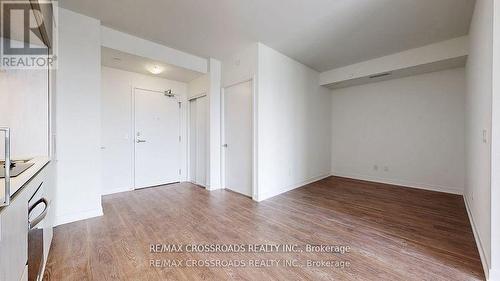 715 - 6 David Eyer Road, Richmond Hill, ON - Indoor Photo Showing Other Room