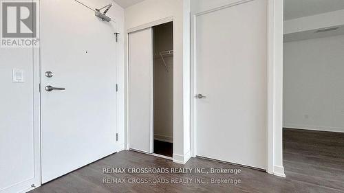 715 - 6 David Eyer Road, Richmond Hill, ON - Indoor Photo Showing Other Room